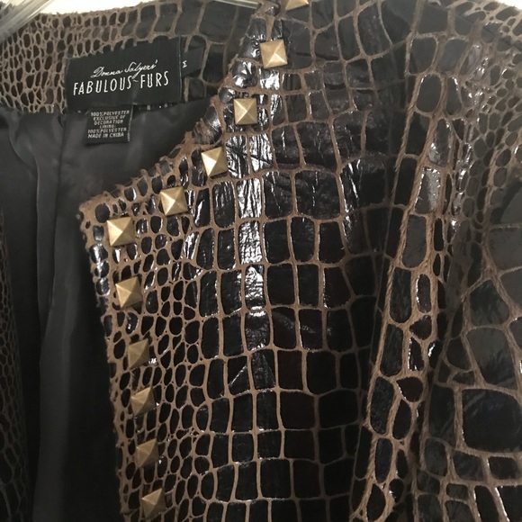 Jacket - Picture 3 of 4